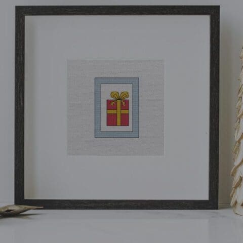 Image for Tiny gift cross stitch (free pattern)