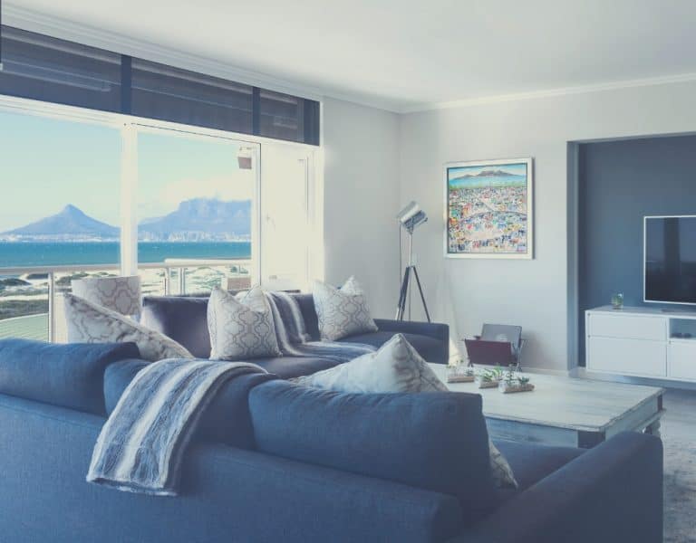 5 easy ways to transform your Living room