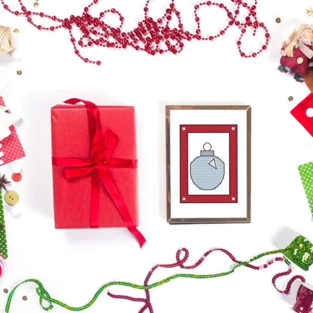 FREE Mini Christmas Bauble cross stitch pattern