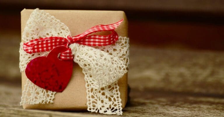 Create Unique Mother’s Day Gifts With DIY Crafts