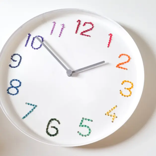 How to make a rainbow embroidered clock