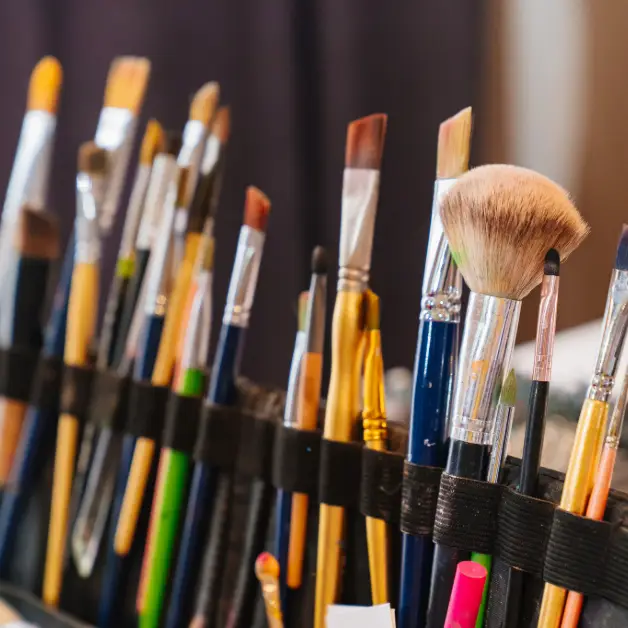 Beauty Meets the Maker: Getting Camera-Ready for Your Craft Tutorials