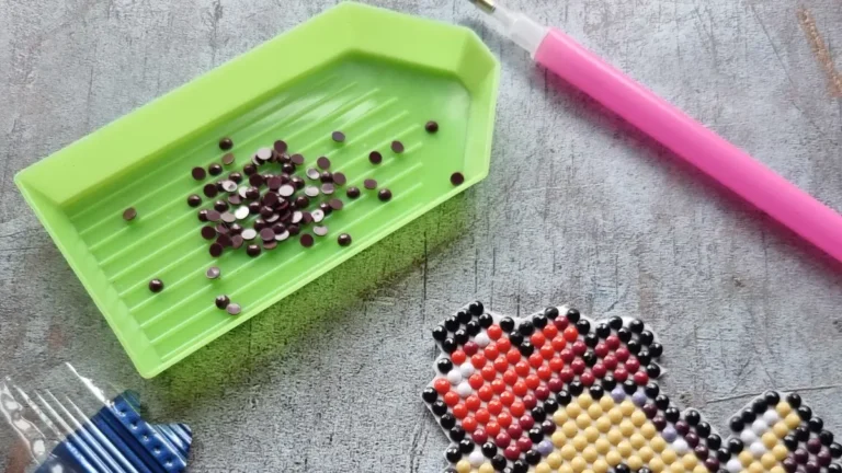 Can you make your own diamond art picture?